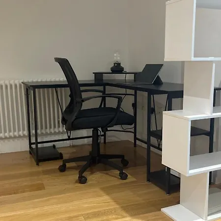 Huller And Cheese Warehouse *