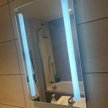 Huller And Cheese Warehouse شقة بريستول