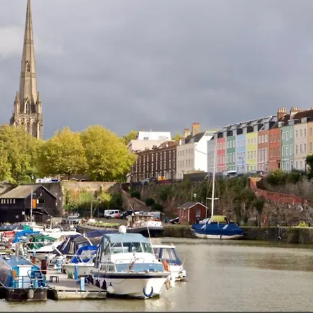 Huller And Cheese Warehouse *